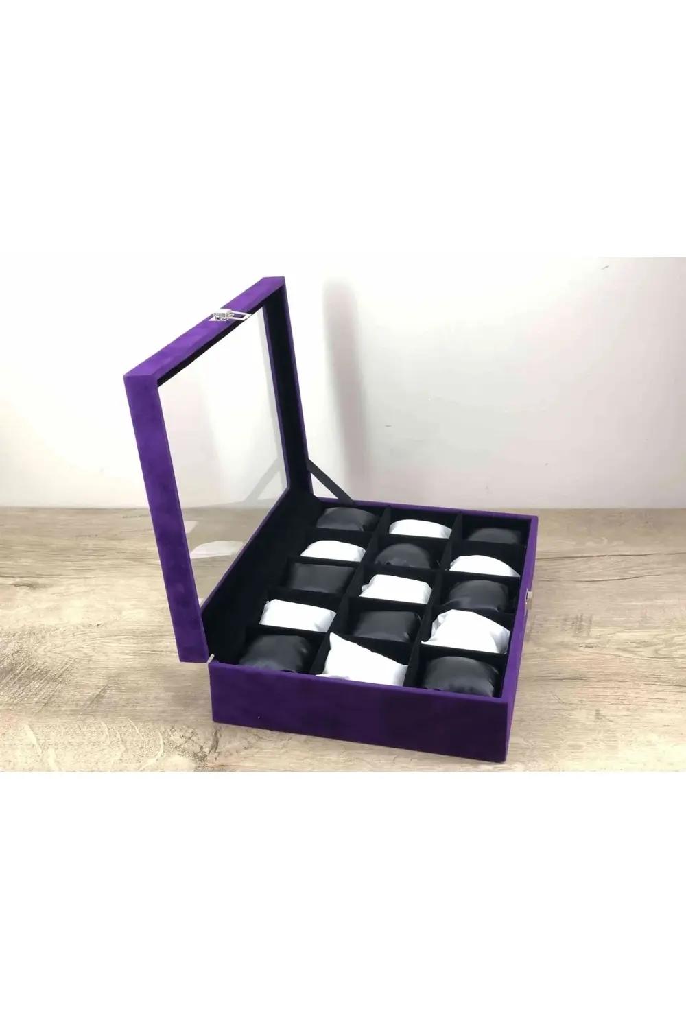 Eflatun Renkli Italyan Kadife Kaplama 15 Bölme Kapağı Camlı Ahşap