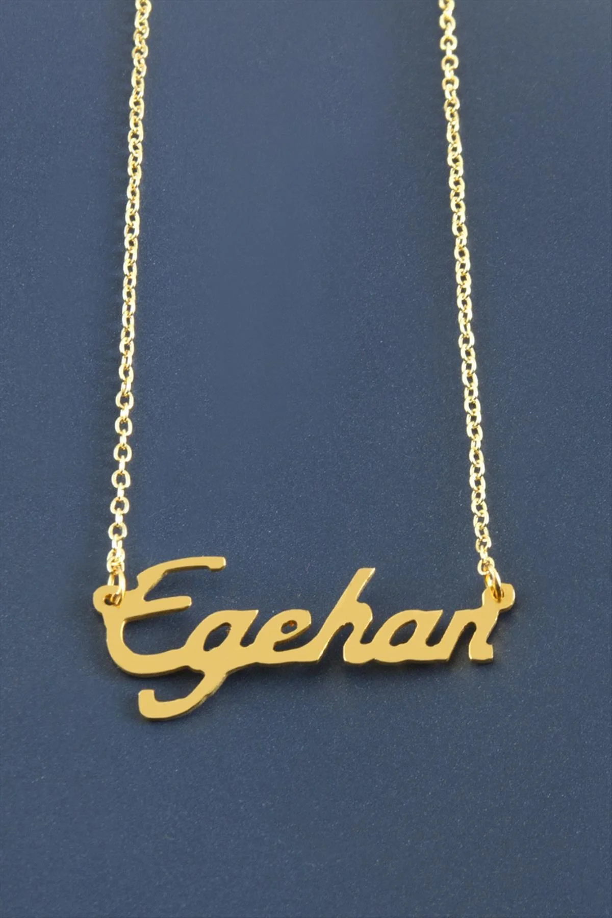 Egehan İsimli Kolye