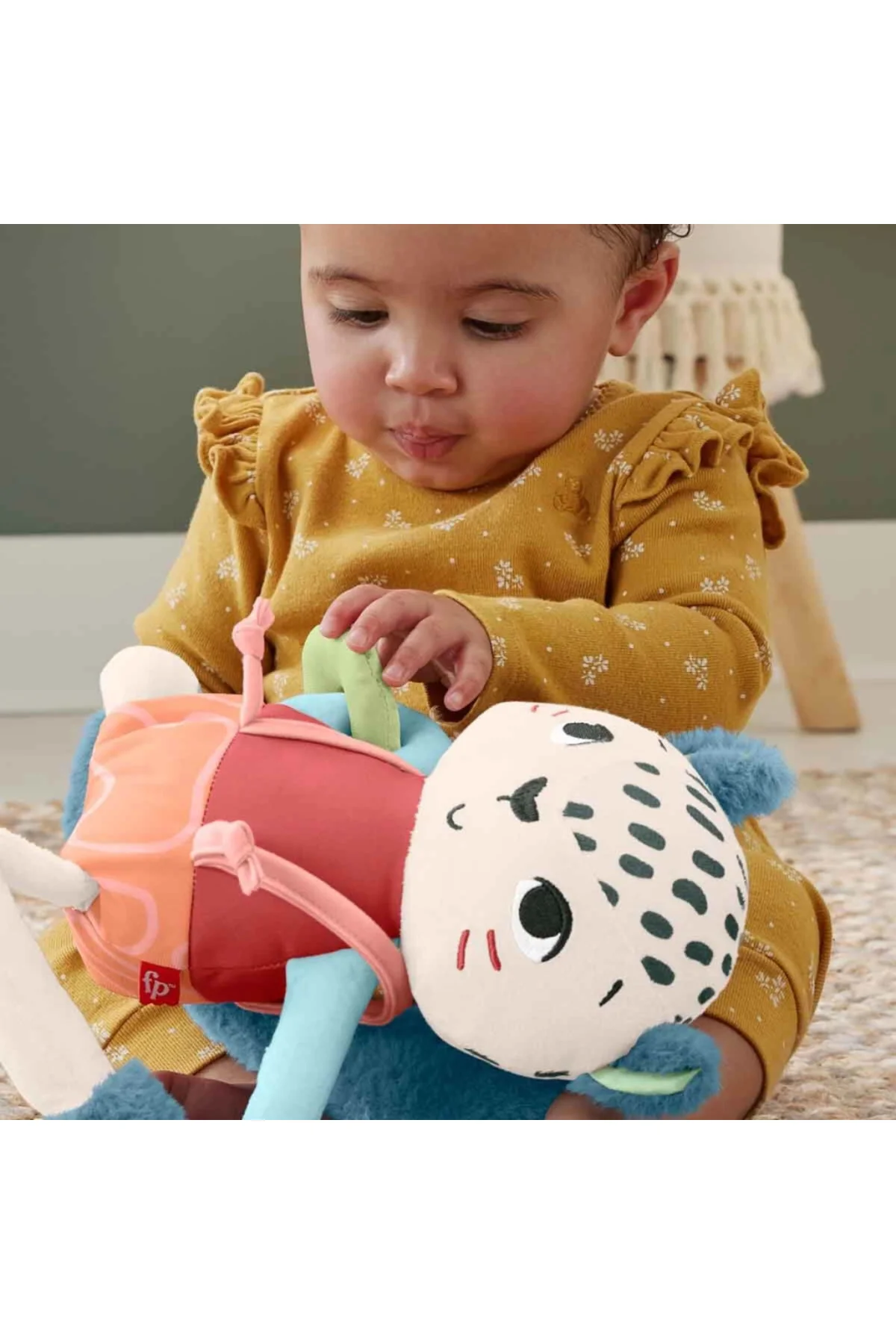 Eğlenceli Dostum Kar Leoparı Peluş HKD64
