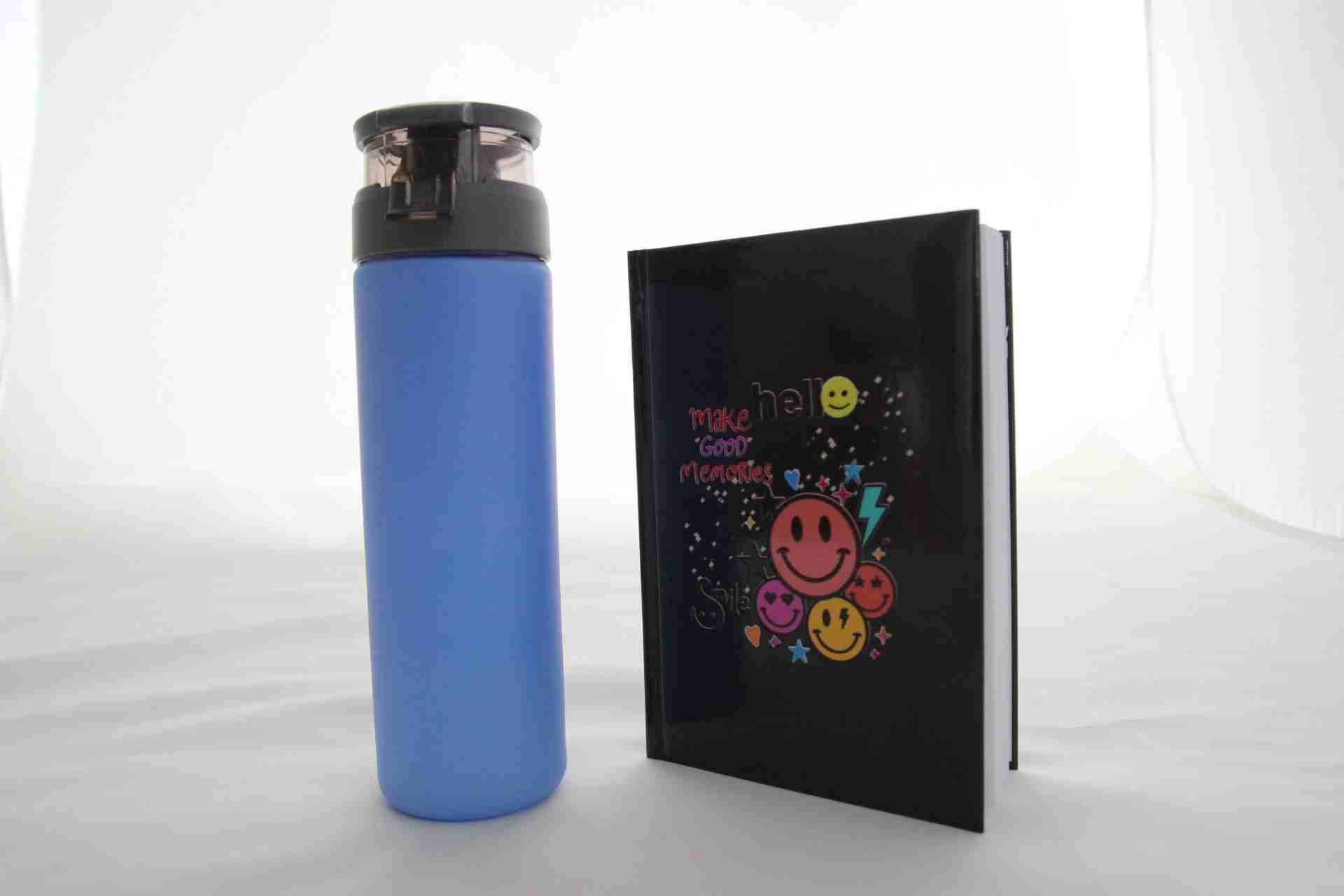 Eğlenceli Hediye Seti - Mavi Termos ve Smile Defter Hediye Kutusu