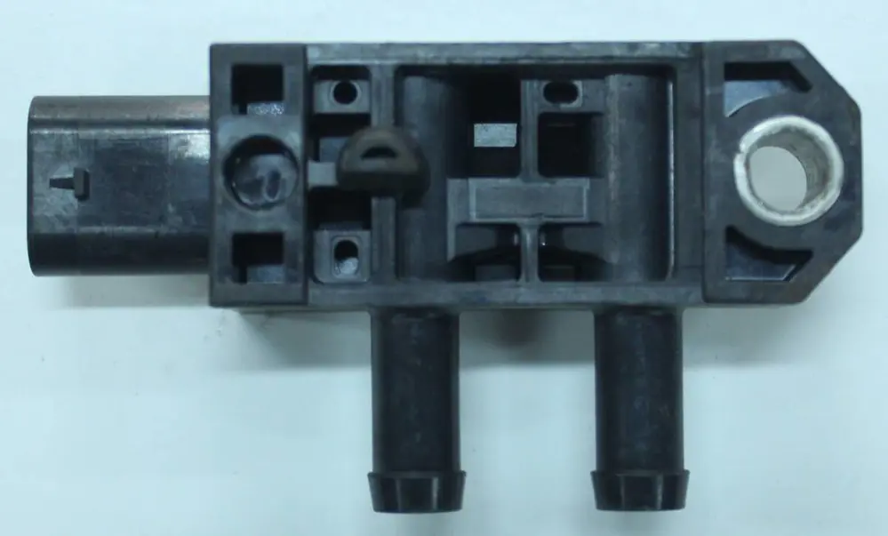 Egzoz Basınç Sensörü (VW Orjinal)(04L906051G)(AUDI SEAT SKODA VW)