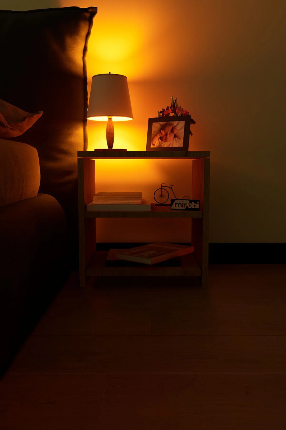 Eko Komodin Yan Sehpa Dekoratif Çam