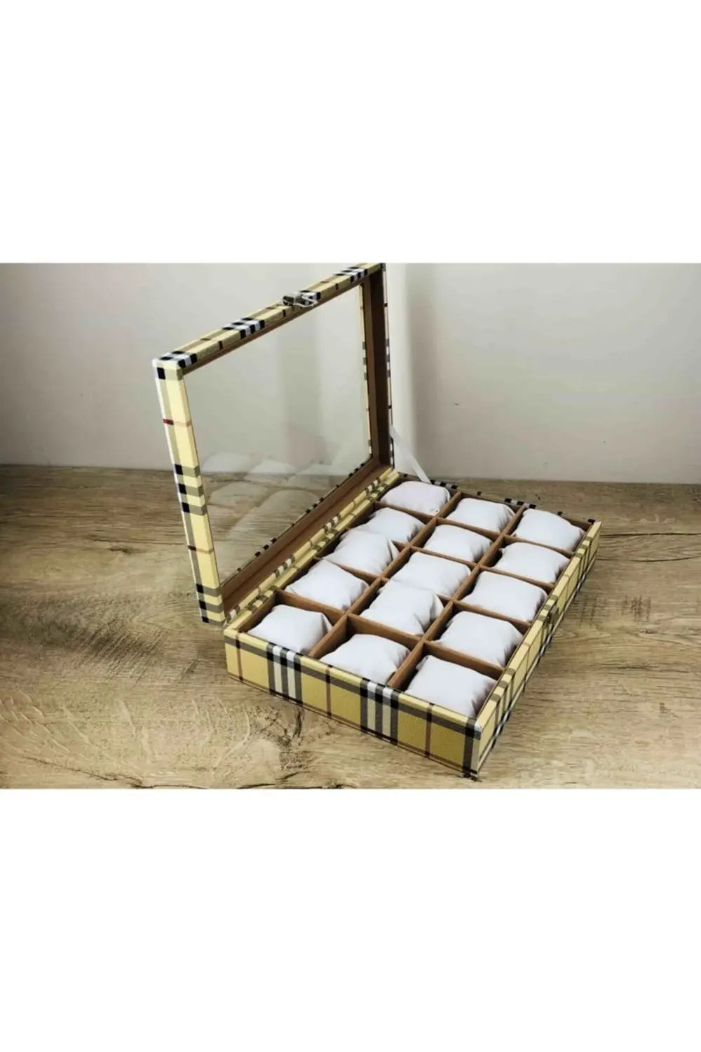 Ekoseli Sarı Yerli El İşi Üretim Büyük Boy Kol Saatleri İçin Takı