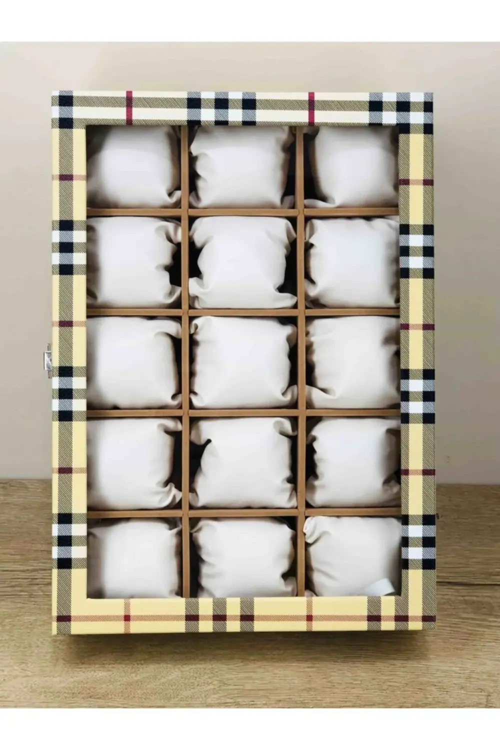 Ekoseli Sarı Yerli El İşi Üretim Büyük Boy Kol Saatleri İçin Takı