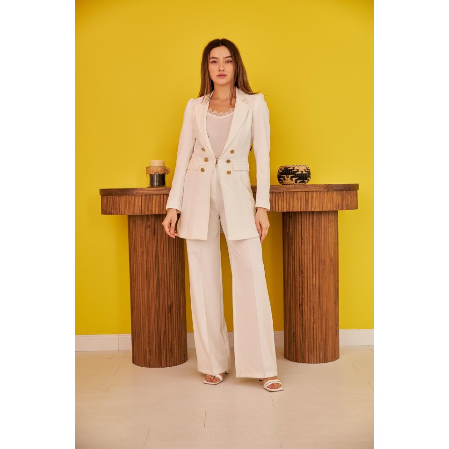 Ekru Blazer Düğmeli Ceket