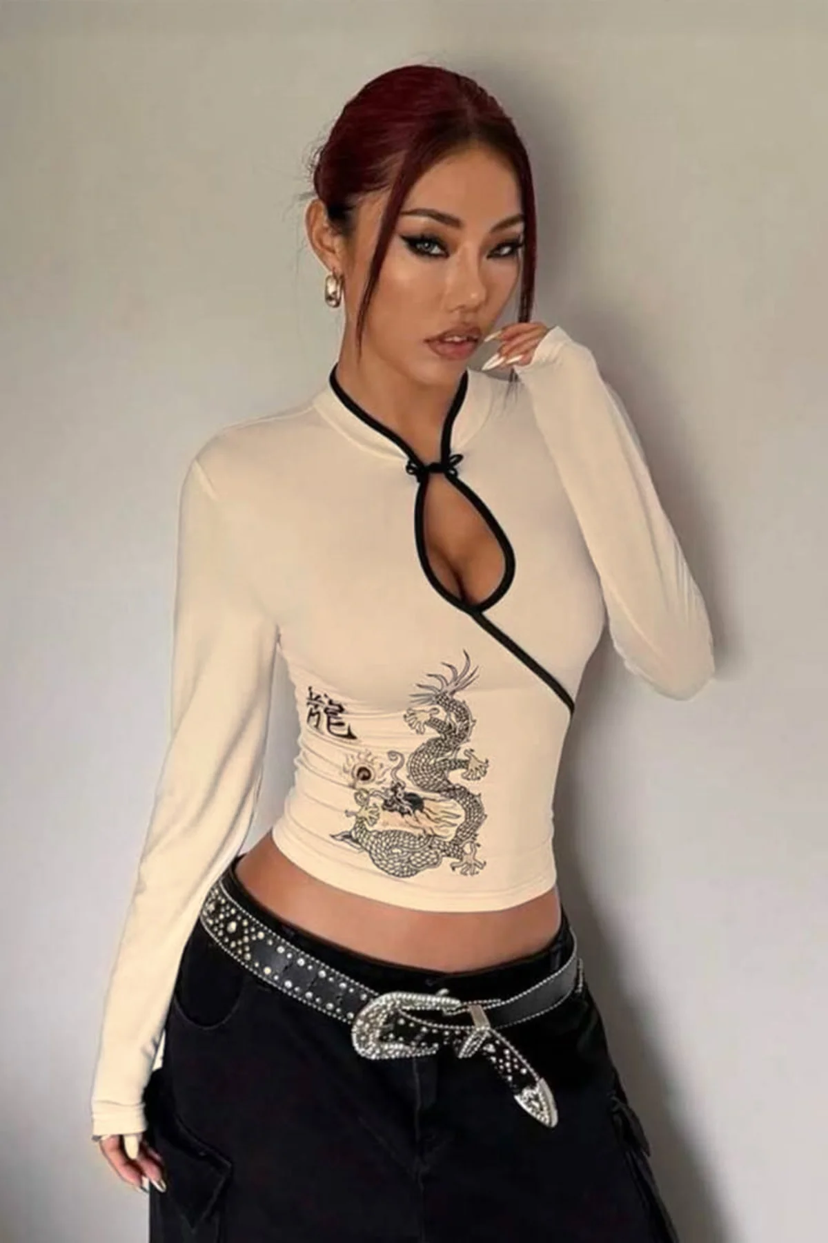Ekru Mandarin Yaka Ejderha Motifli Vintage Qipao Y2K Uzun Kollu C