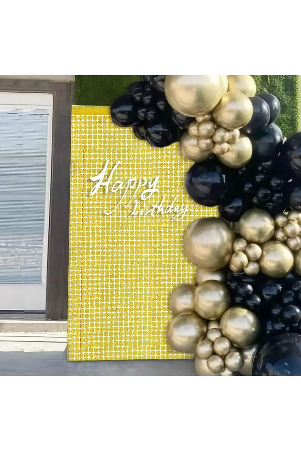 Ekstra Metalize Altın Renk Disko Dikdörtgen Kesim Kapı Perdesi De