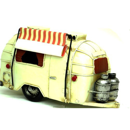 El Yapımı Çekme Karavan Maketi El Yapımı Çekme Karavan Maketi