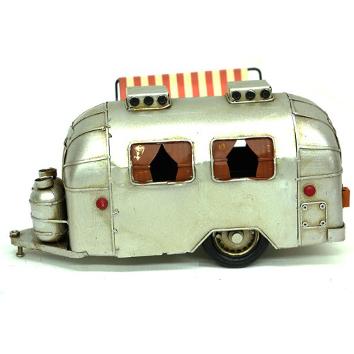 Woody Sofia El Yapımı Metal Çekme Karavan Maketi