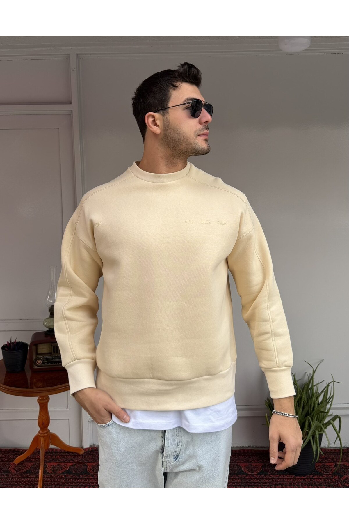 El Yazı Detay Şardonlu Oversize Sweat