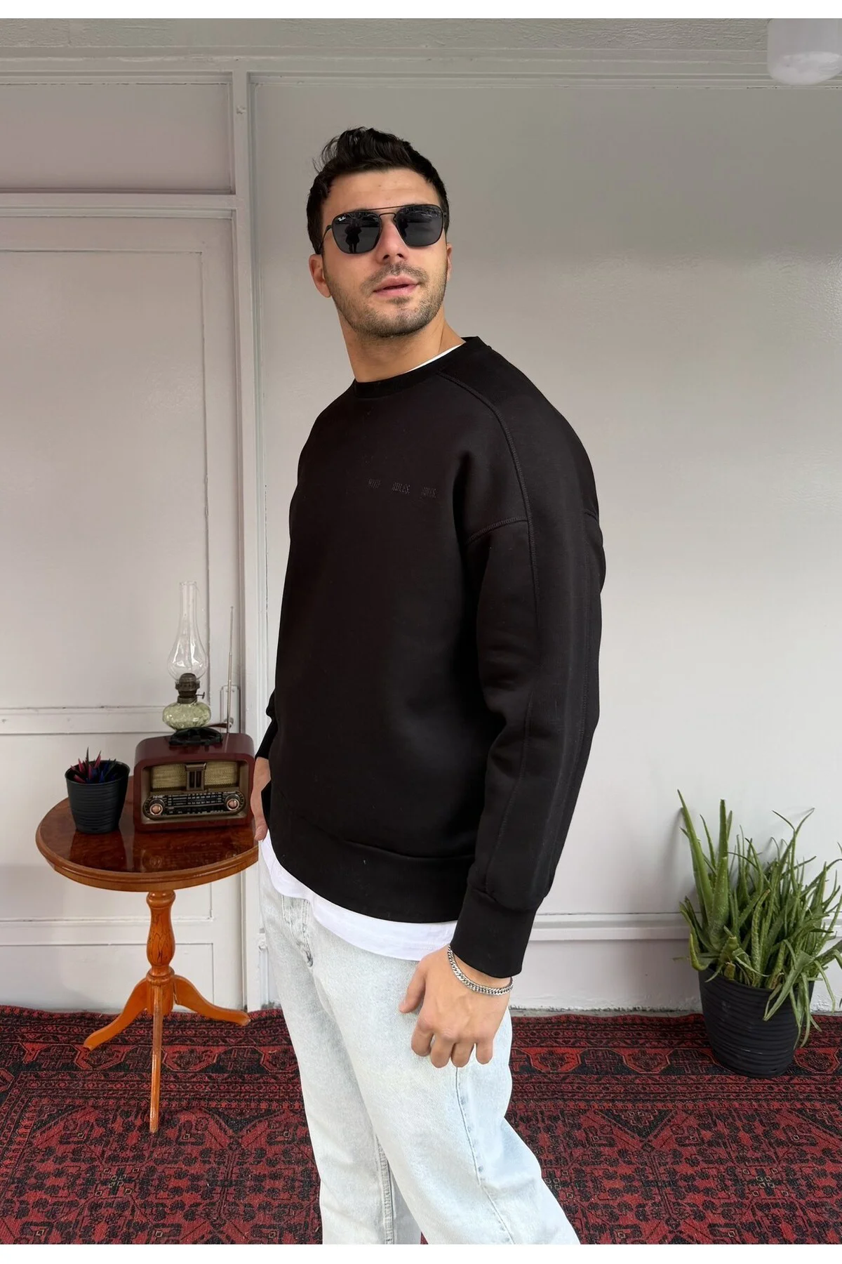 El Yazı Detay Şardonlu Oversize Sweat