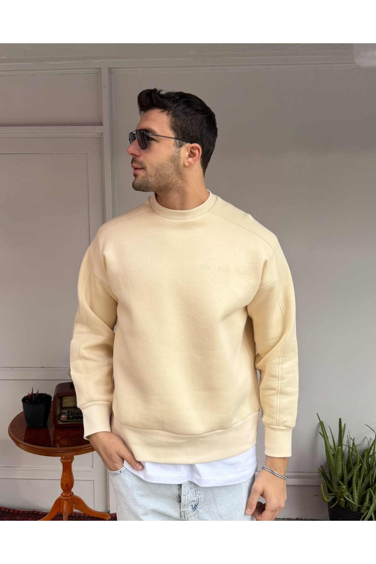 El Yazı Detay Şardonlu Oversize Sweat