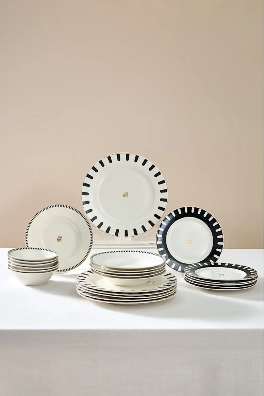 Elegance Bone 50.Yıl İmza Koleksiyonu Kore 24 Parça 6 Kişilik Yem