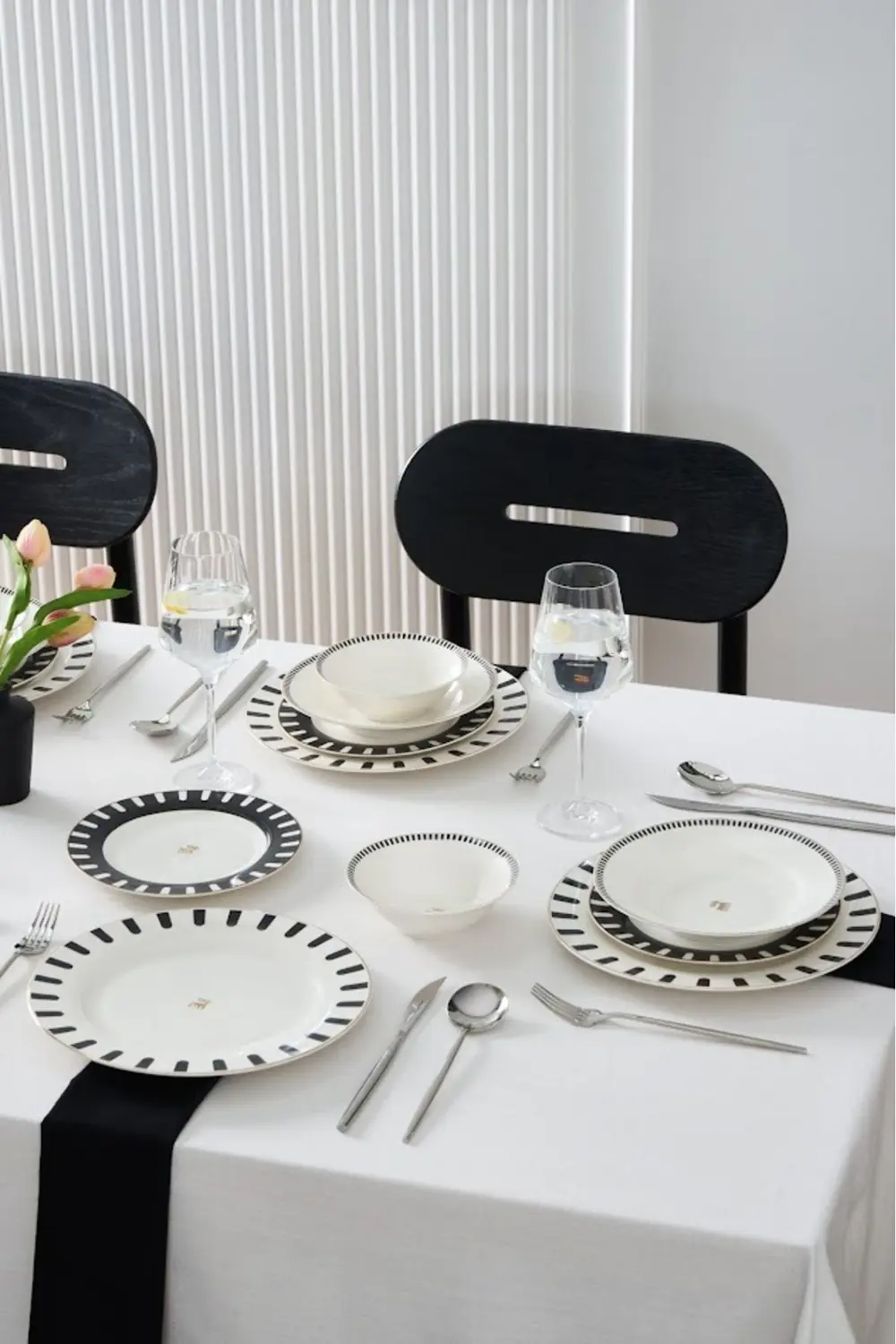 Elegance Bone 50.Yıl İmza Koleksiyonu Kore 24 Parça 6 Kişilik Yem