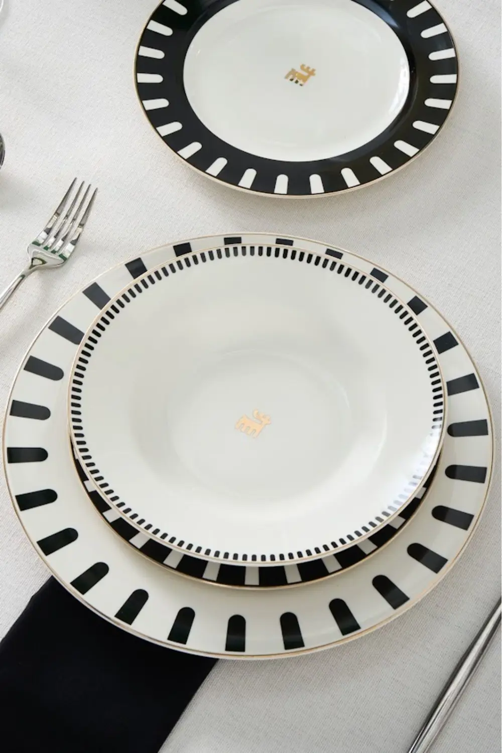 Elegance Bone 50.Yıl İmza Koleksiyonu Kore 24 Parça 6 Kişilik Yem