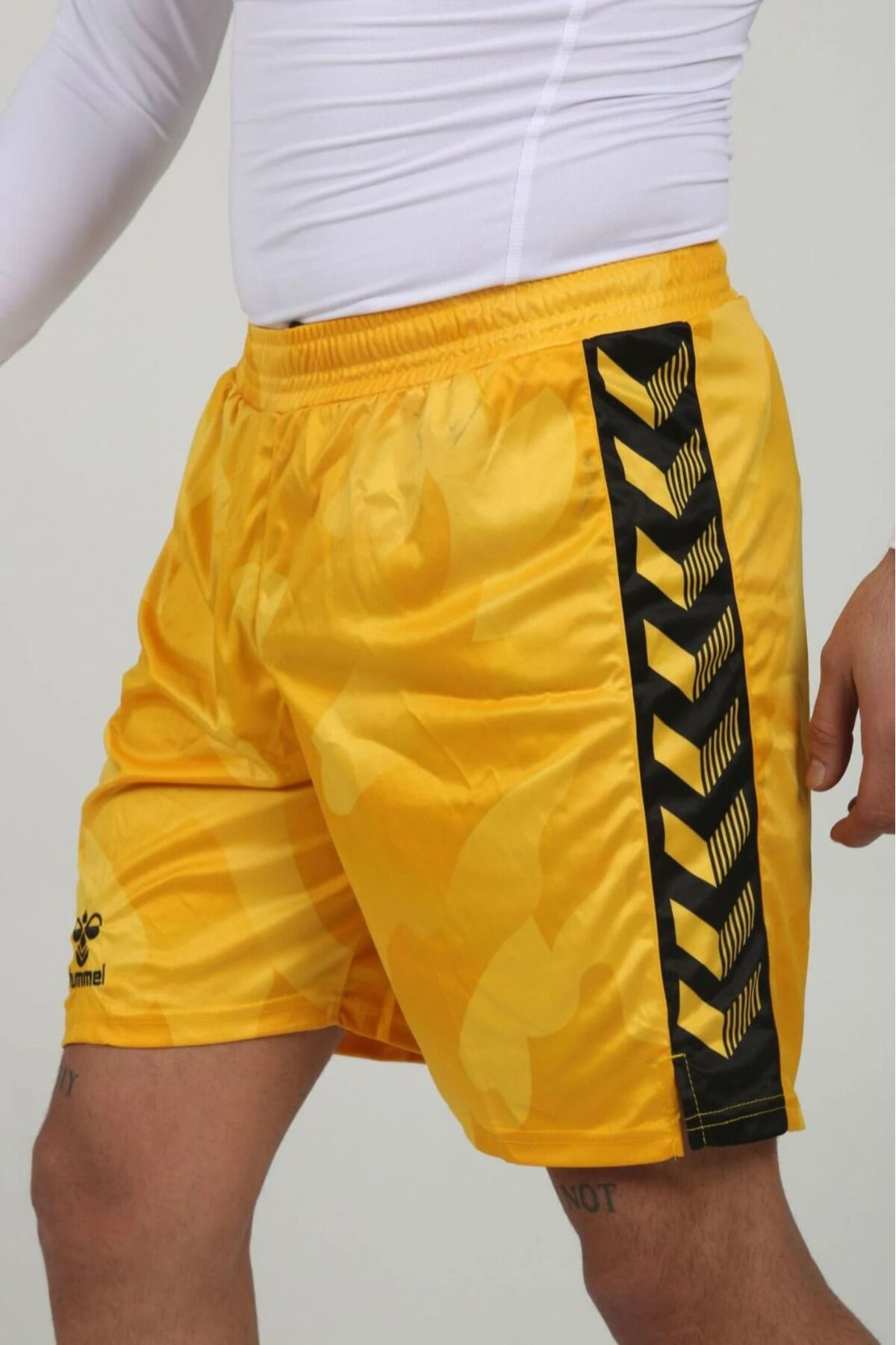 Hummel Elegance Kaleci Şort Sarı-S