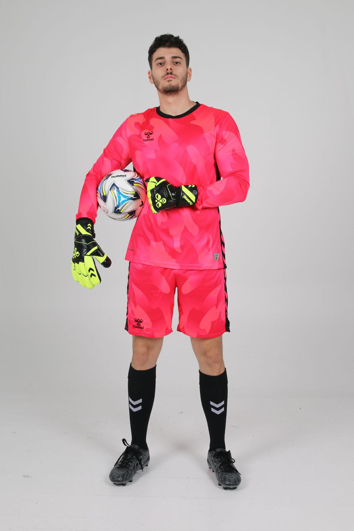 Hummel Elegance Profesyonel Kaleci Forması Nar Çiçeği