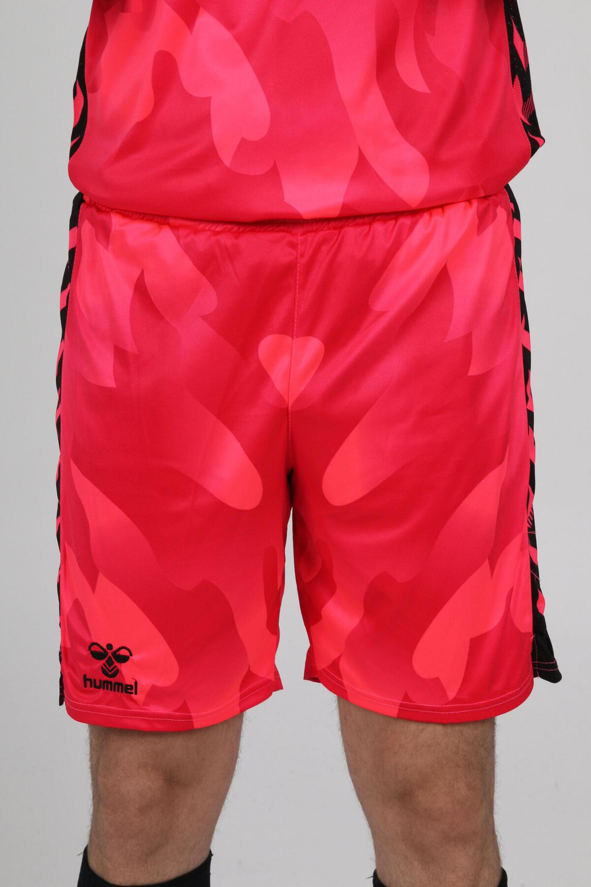 Hummel Elegance Profesyonel Kaleci Şortu Nar Çiçeği