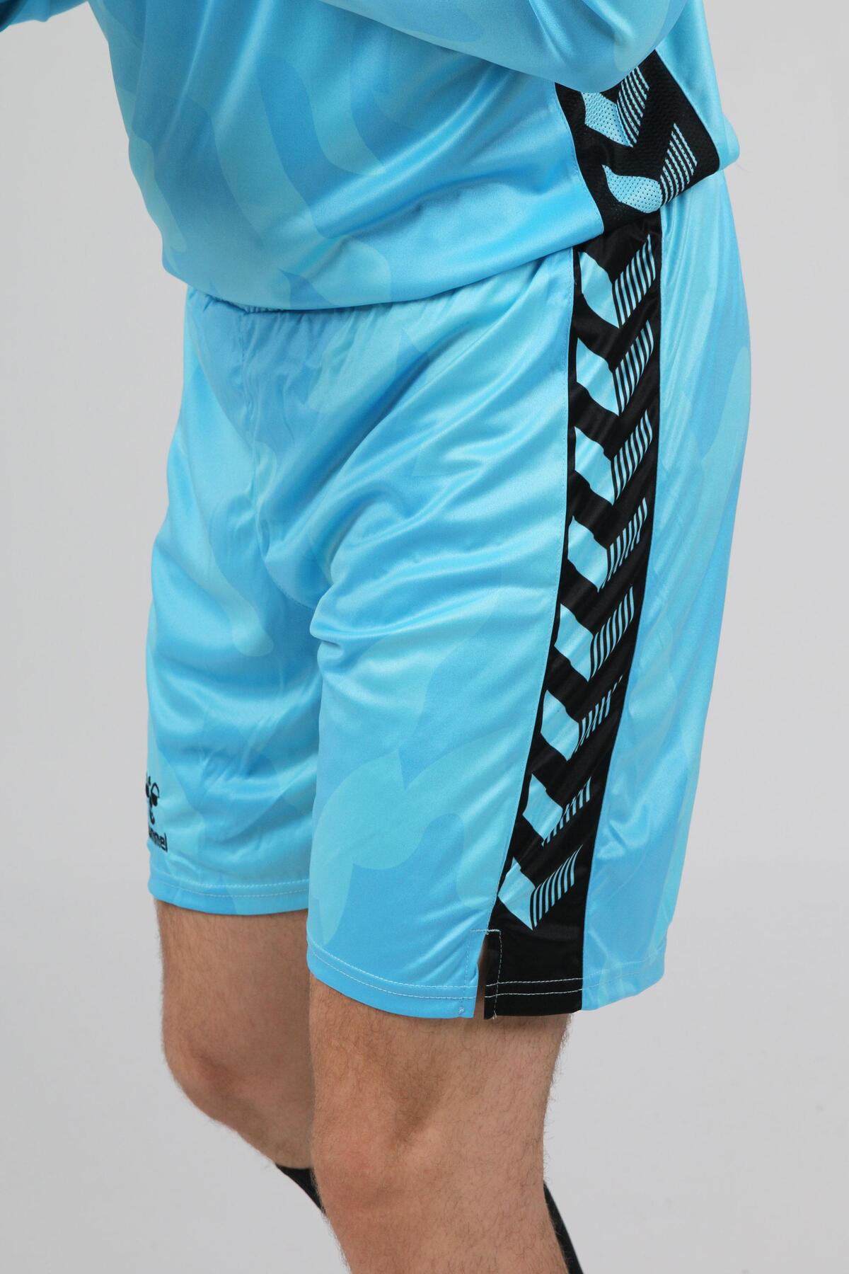 Hummel Elegance Profesyonel Kaleci Şortu Buz Mavi