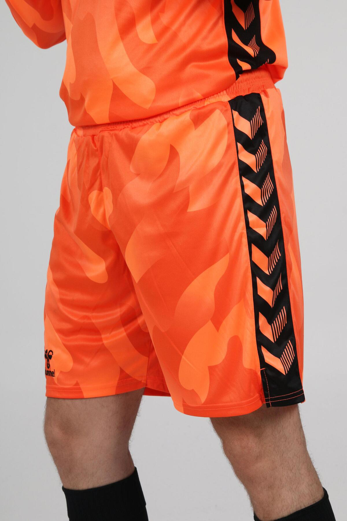 Hummel Elegance Profesyonel Kaleci Şortu Neon Turuncu