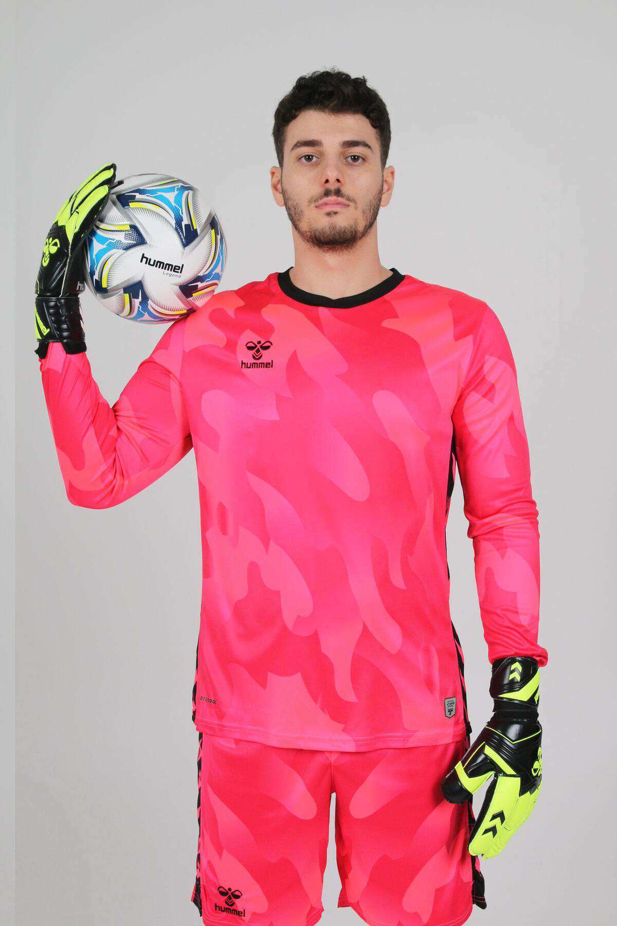 Hummel Elegance Profesyonel Kaleci Forması Nar Çiçeği