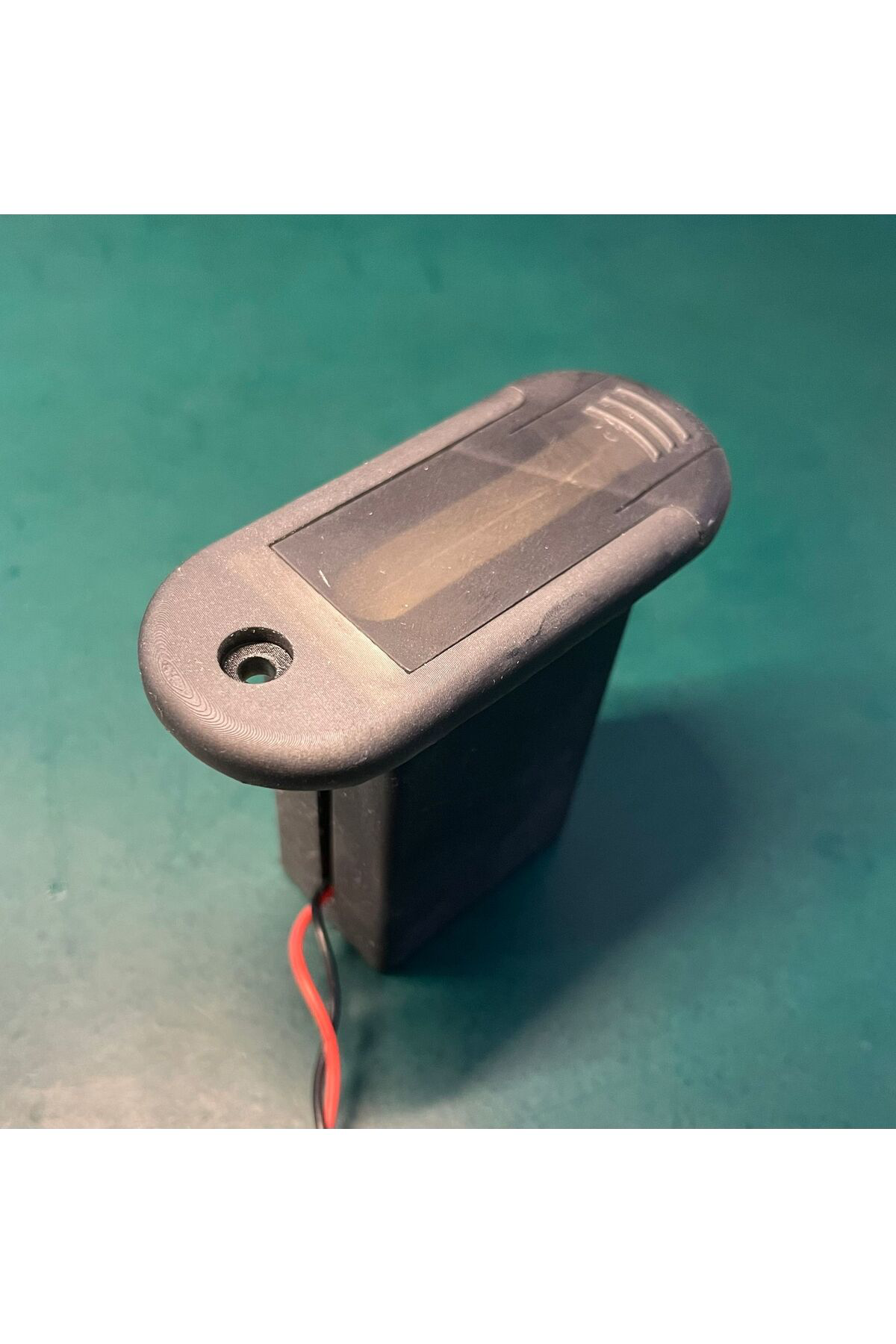 Yaniklar Müzik Elektro Bağlama 9V Pil Yatağı Yaniklar Müzik Elektro Bağlama 9V Pil Yatağı