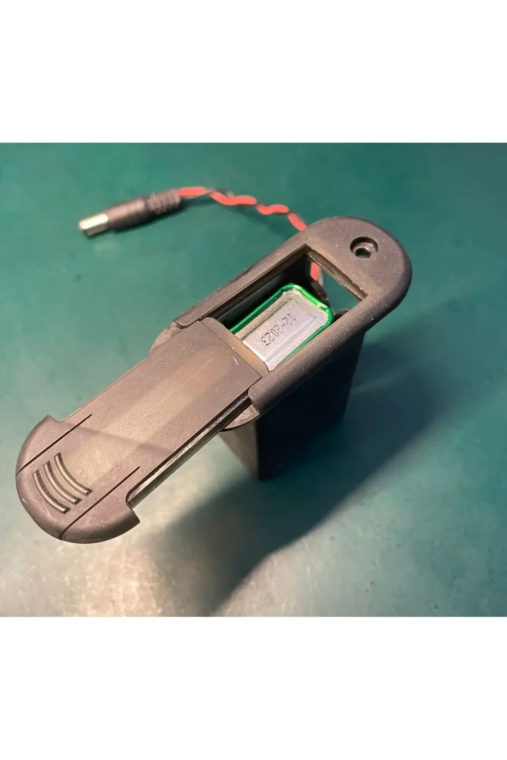 Elektro Bağlama 9V Pil Yatağı