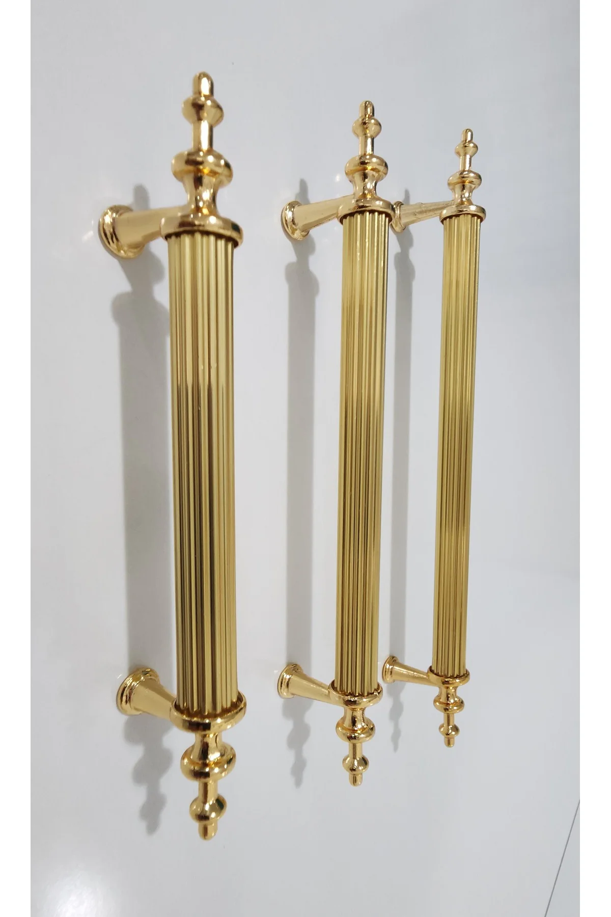 Elif Kulp ( 128 Mm ) Metal Vidalı. Dolap,şifonyer,ünite,komidin,mutfak Dolabı,vestiyer Altın Renk