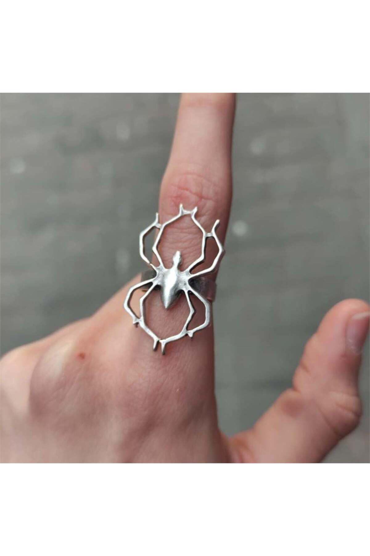 Emblematic Spider Yüzük