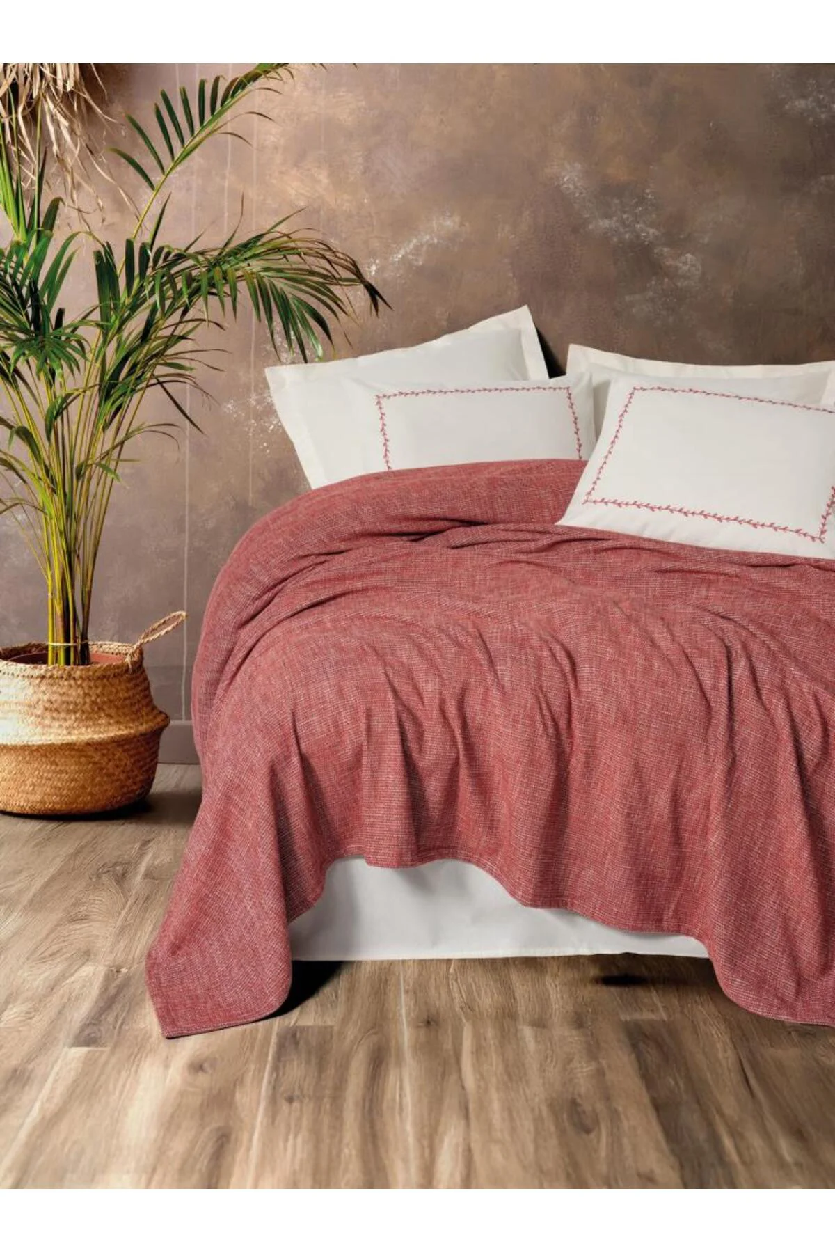 Embrova Şönil Çift Kişilik Yatak Örtüsü/Pike Takımı Loom Bordo