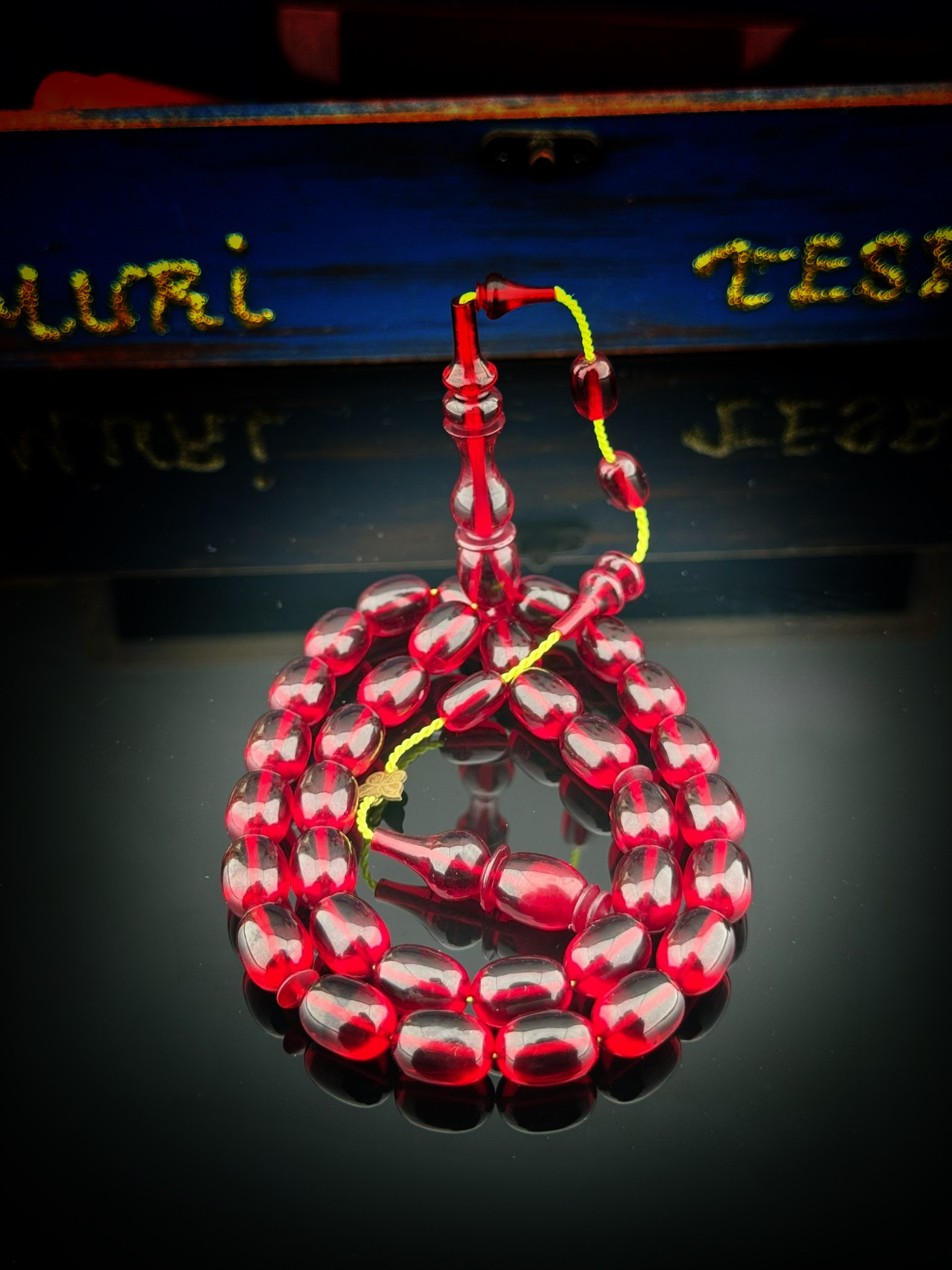 EMİNE REŞVANİ ATEŞ KEHRİBAR BADEM KESİM 8X11,50 EMİNE REŞVANİ ATEŞ KEHRİBAR BADEM KESİM 8X11,50