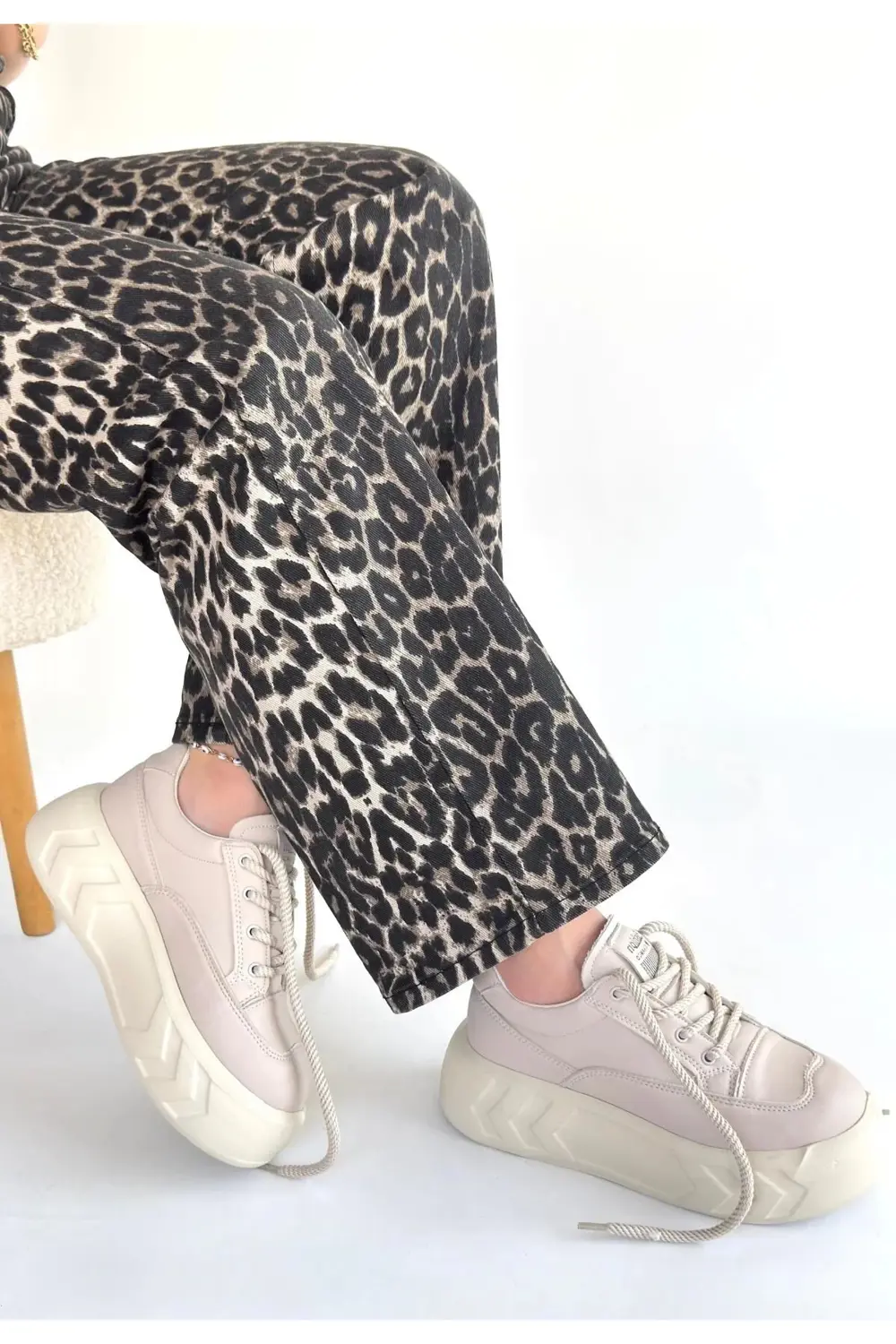 Emwa Bej Cilt Bağcıklı Spor Ayakkabı