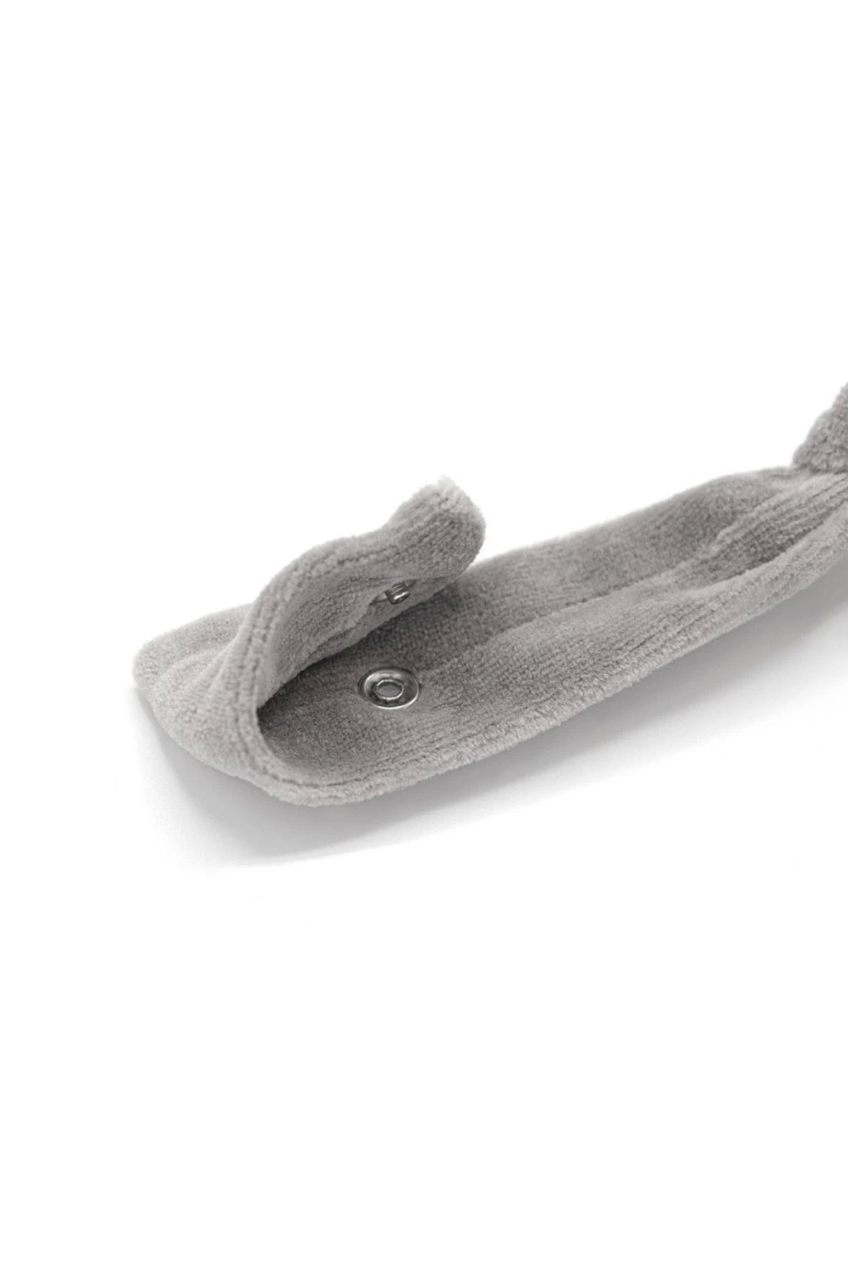 Nessiworld Emzik Tutacaği (Gri Ay Desenli)