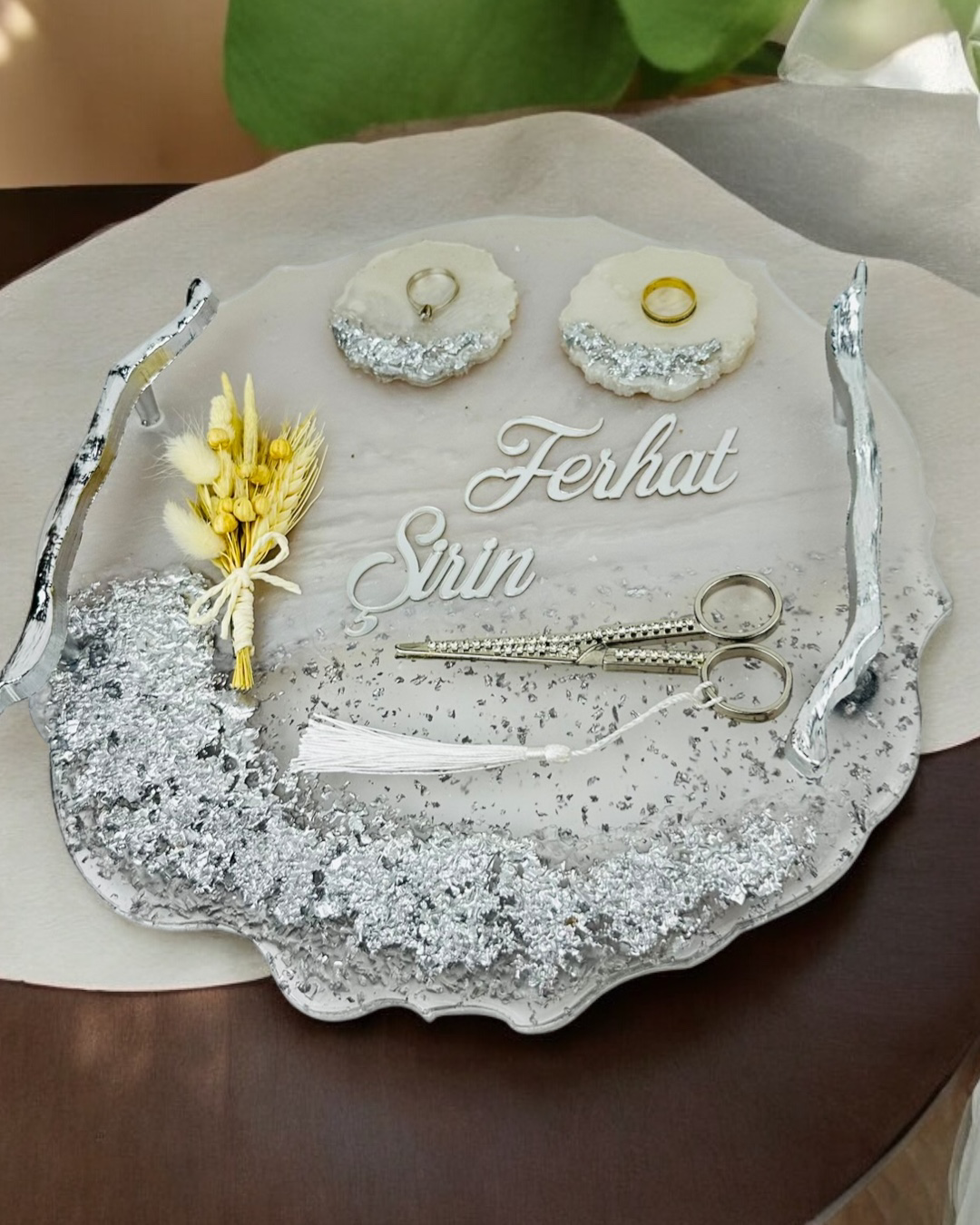Cyzhome  Enchant Gümüş Polyester Söz Tepsisi Ve Damat Kahve Fincan Tepsis