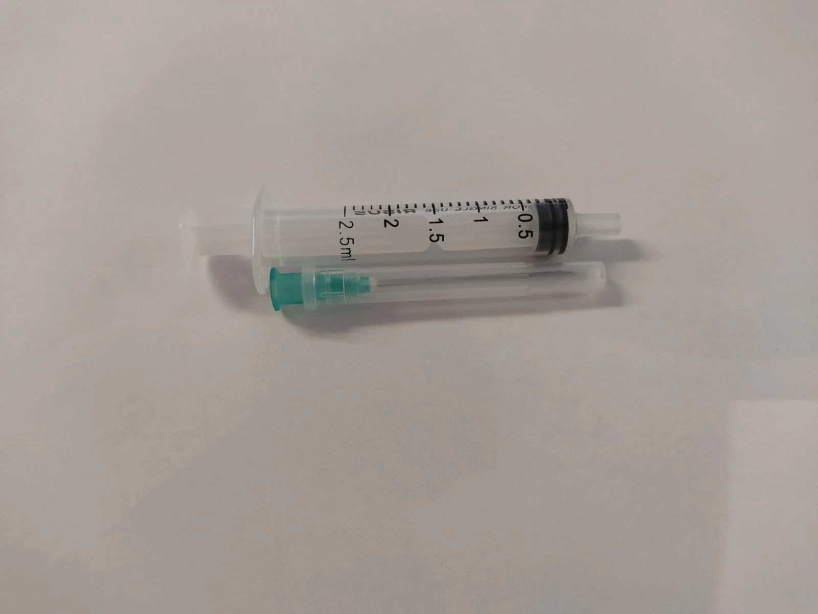 Enjektör - 2 cc 21G x 38mm Yeşil - Tek Kullanımlık Steril Enjektör