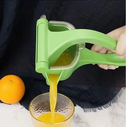 Ergonomik Tasarımlı El ile Meyve Sıkacağı - Pratik Mutfak Aleti