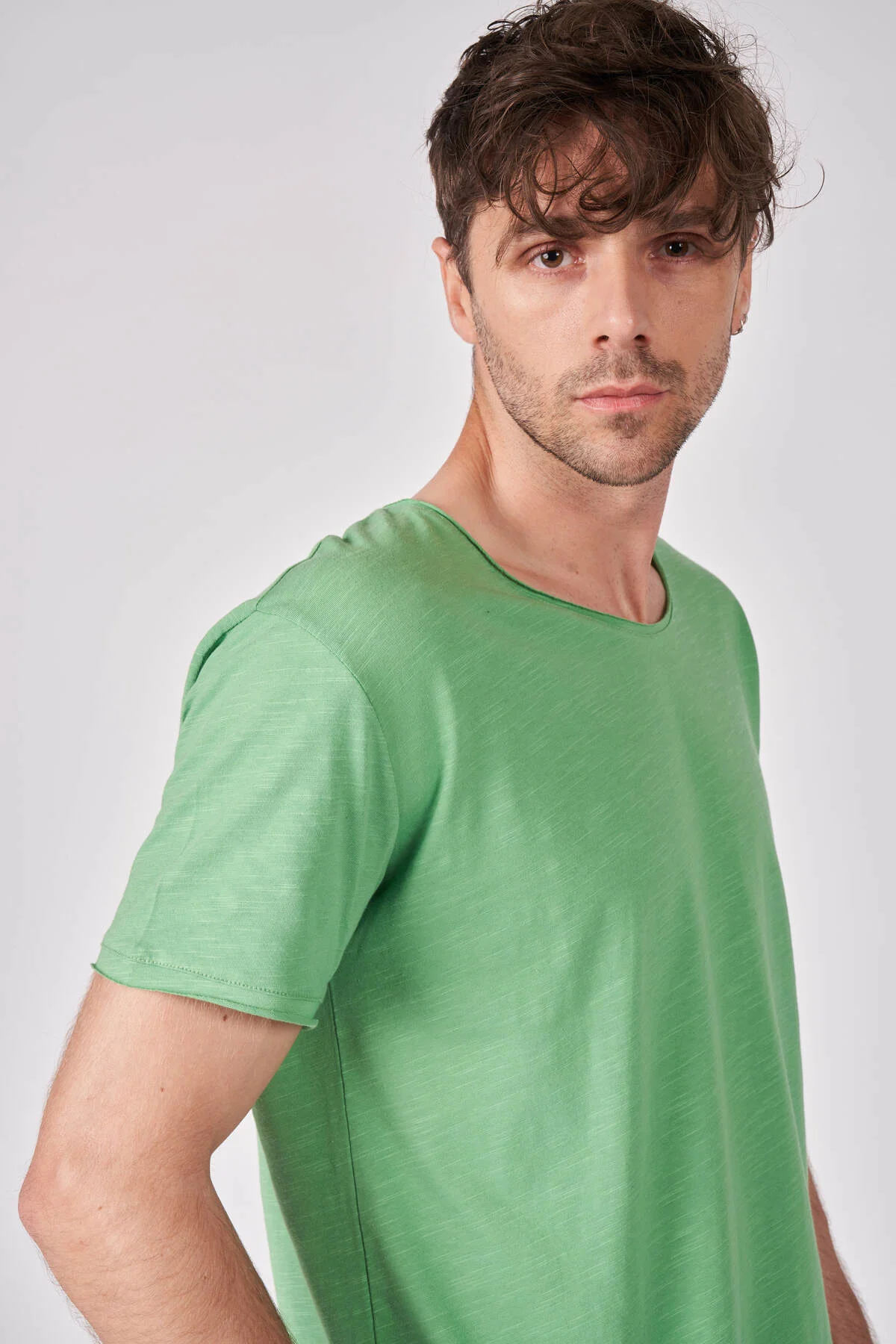 Erkek %100 Pamuk Kayık Yaka Regular Fit Basic 2'li Tişört Seti