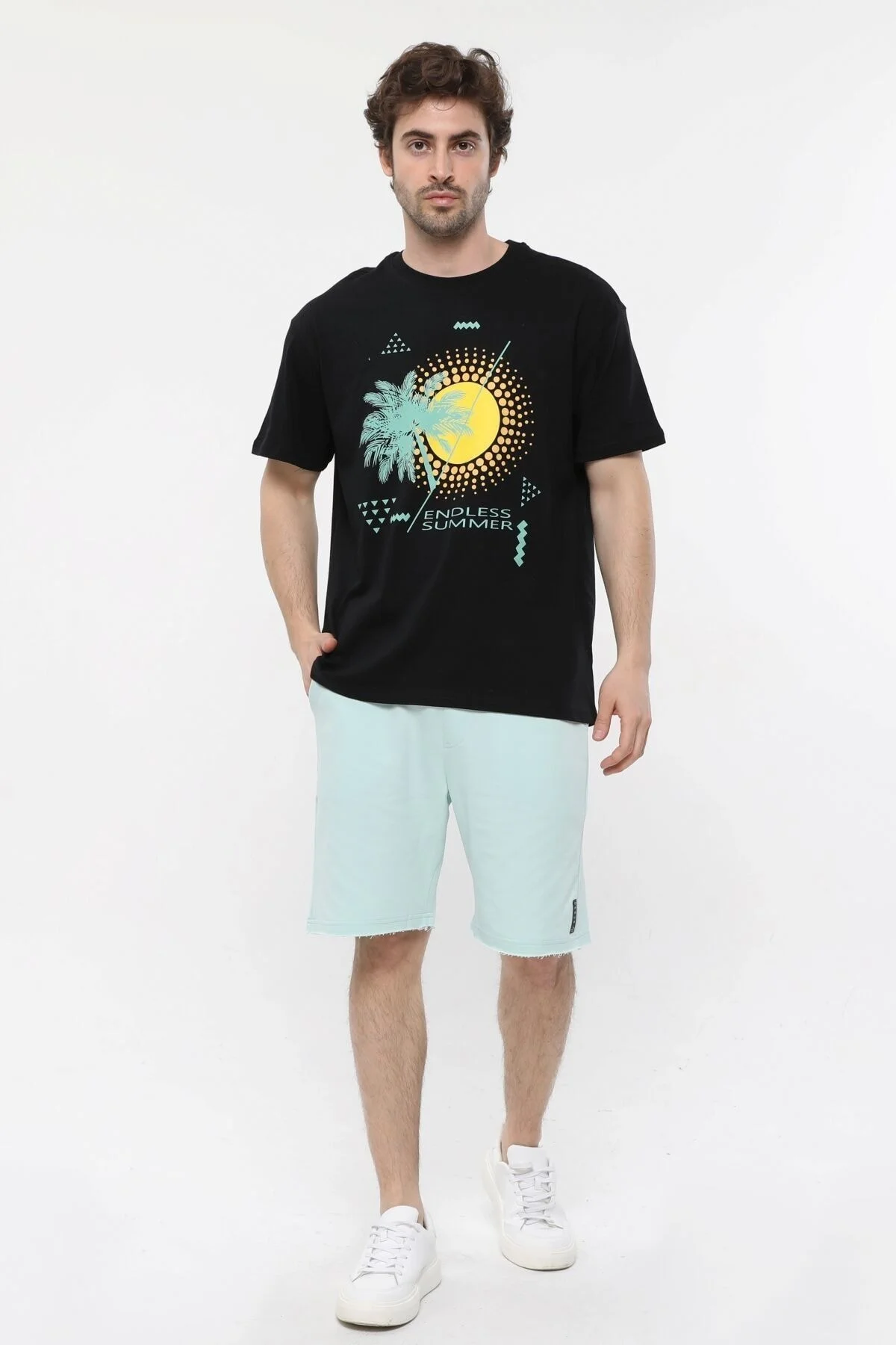 Erkek Bisiklet Yaka Kısa Kollu Oversize Fit Baskılı Tişört BEJ