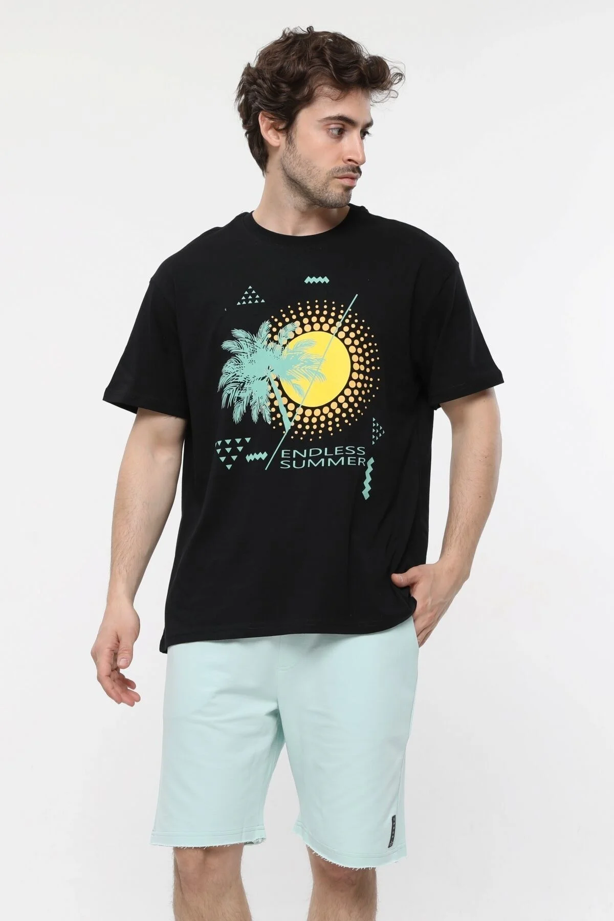 Erkek Bisiklet Yaka Kısa Kollu Oversize Fit Baskılı Tişört BEJ