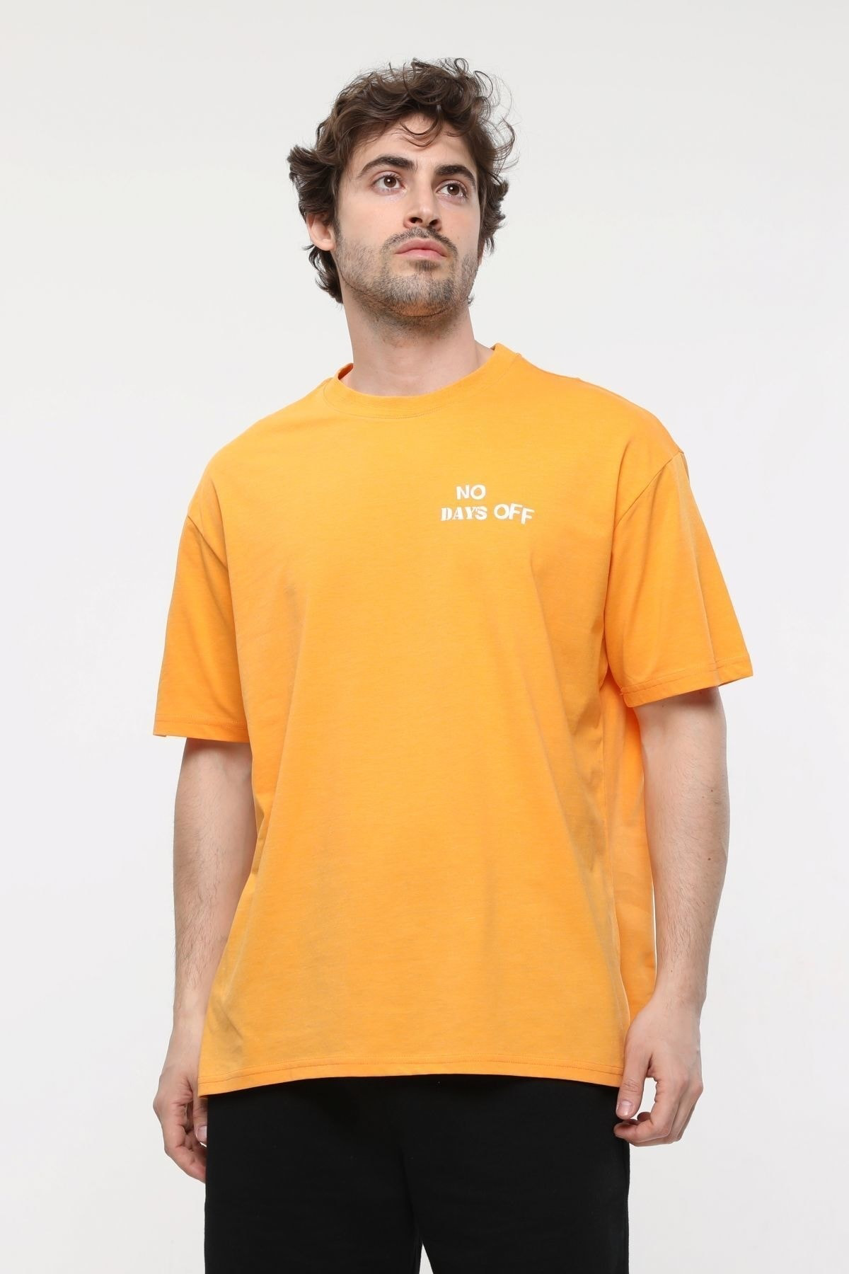 Erkek Bisiklet Yaka Kısa Kollu Oversize Fit Baskılı Tişört ORANJ