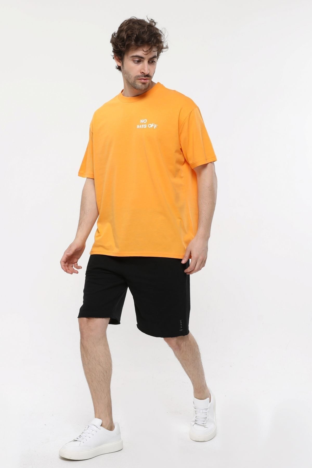 Erkek Bisiklet Yaka Kısa Kollu Oversize Fit Baskılı Tişört ORANJ