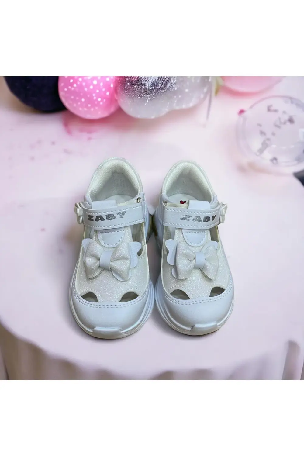 Erkek Bebe Ortopedik Cırtlı Esnek Hafif Nefes Alabilen Beyaz Laci