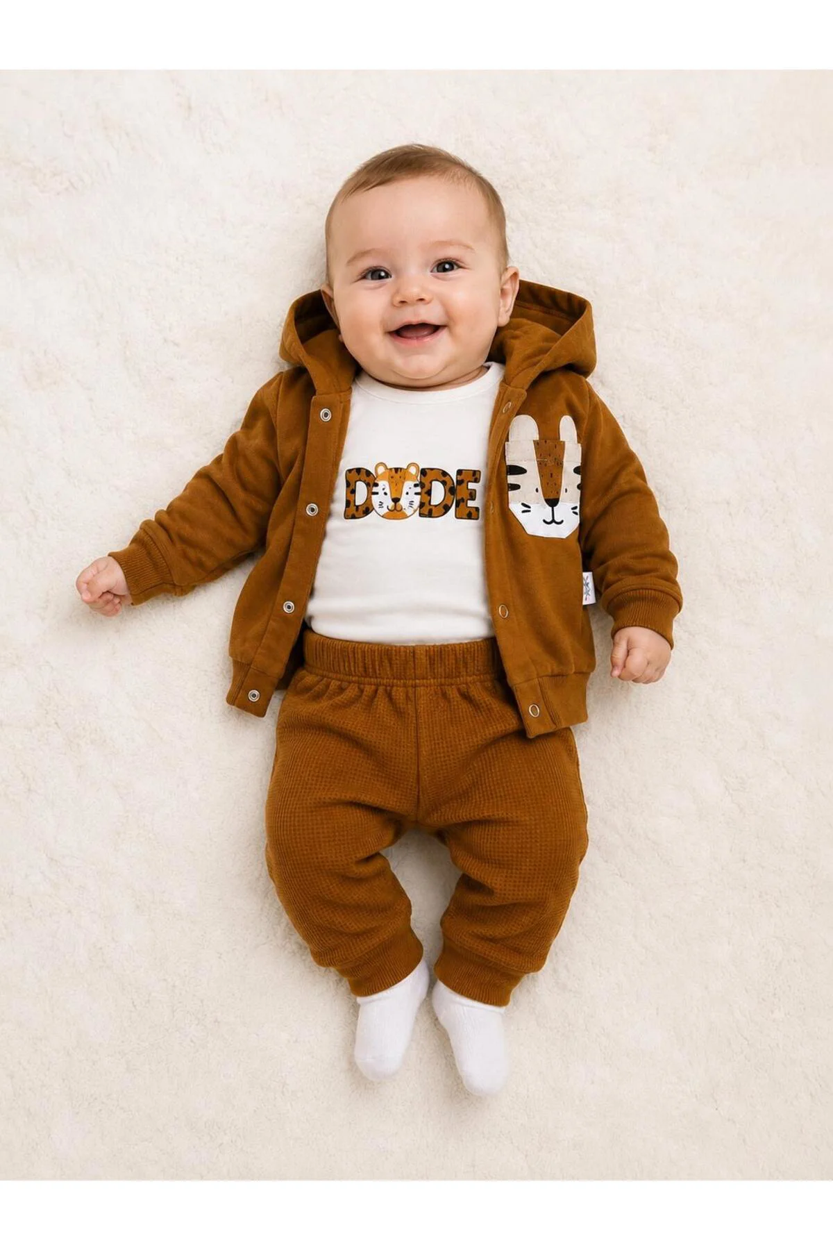 Erkek Bebek 3-12 Ay Kaplan Desenli Kapüşonlu Hırka, Sweatshirt ve Pantolon 3’lü Takım Fiyatı, Yorumları ve Özellikleri