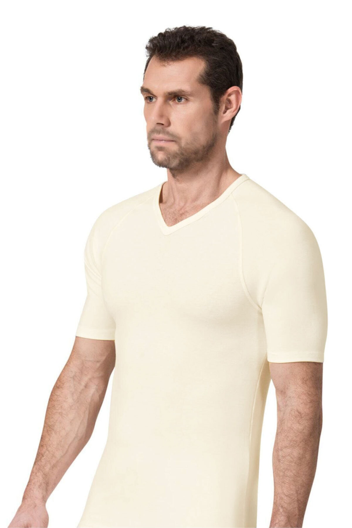 Namaldı Erkek Bej Kısa Kollu V Yaka Termal Fanila