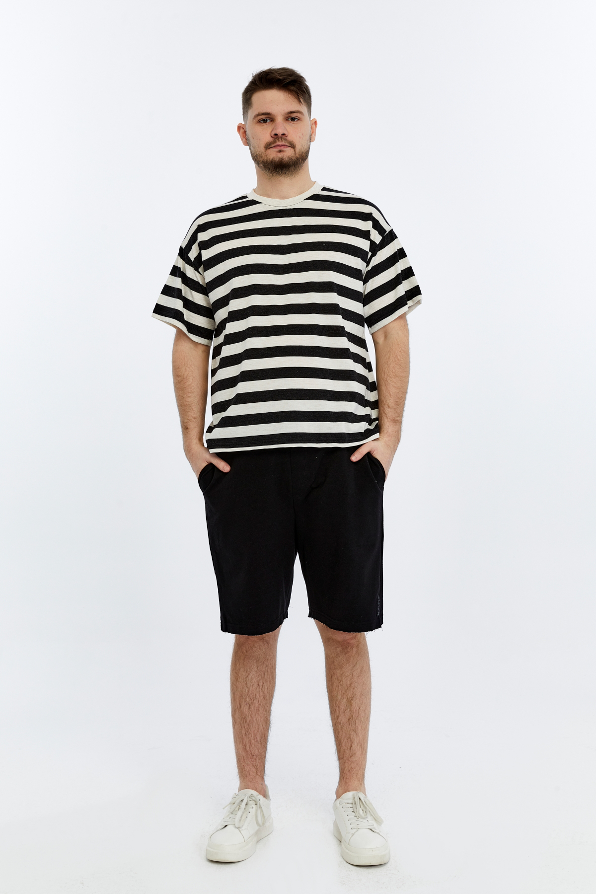 Erkek Bisiklet Yaka Kısa Kollu Oversize Kalıp Çizgili Tişört