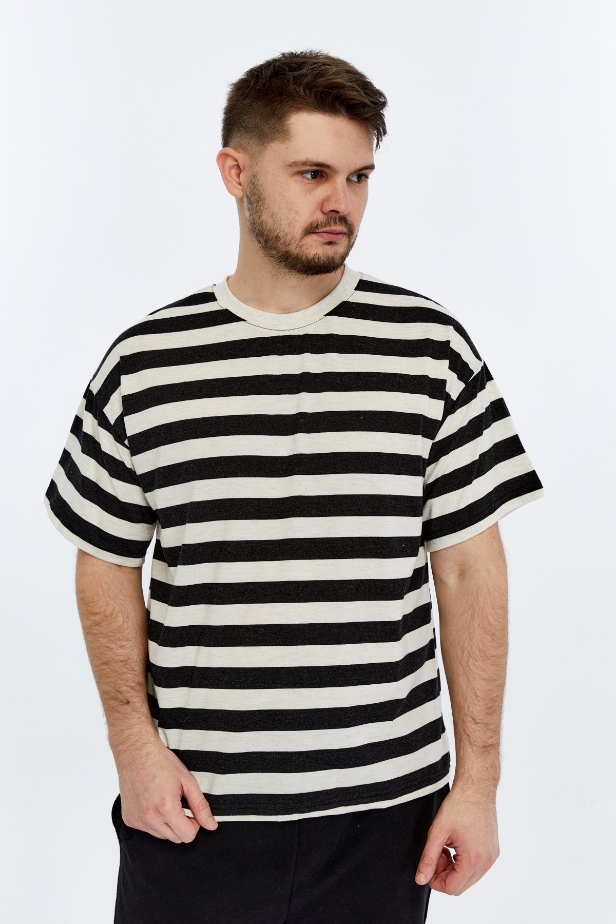 Erkek Bisiklet Yaka Kısa Kollu Oversize Kalıp Çizgili Tişört