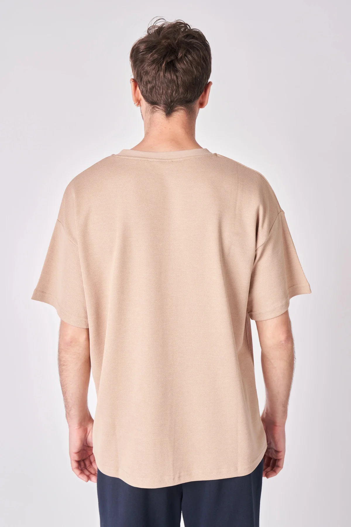 Erkek Bisiklet Yaka Kısa Kollu Dokulu Oversize Fit Basic Tişört V