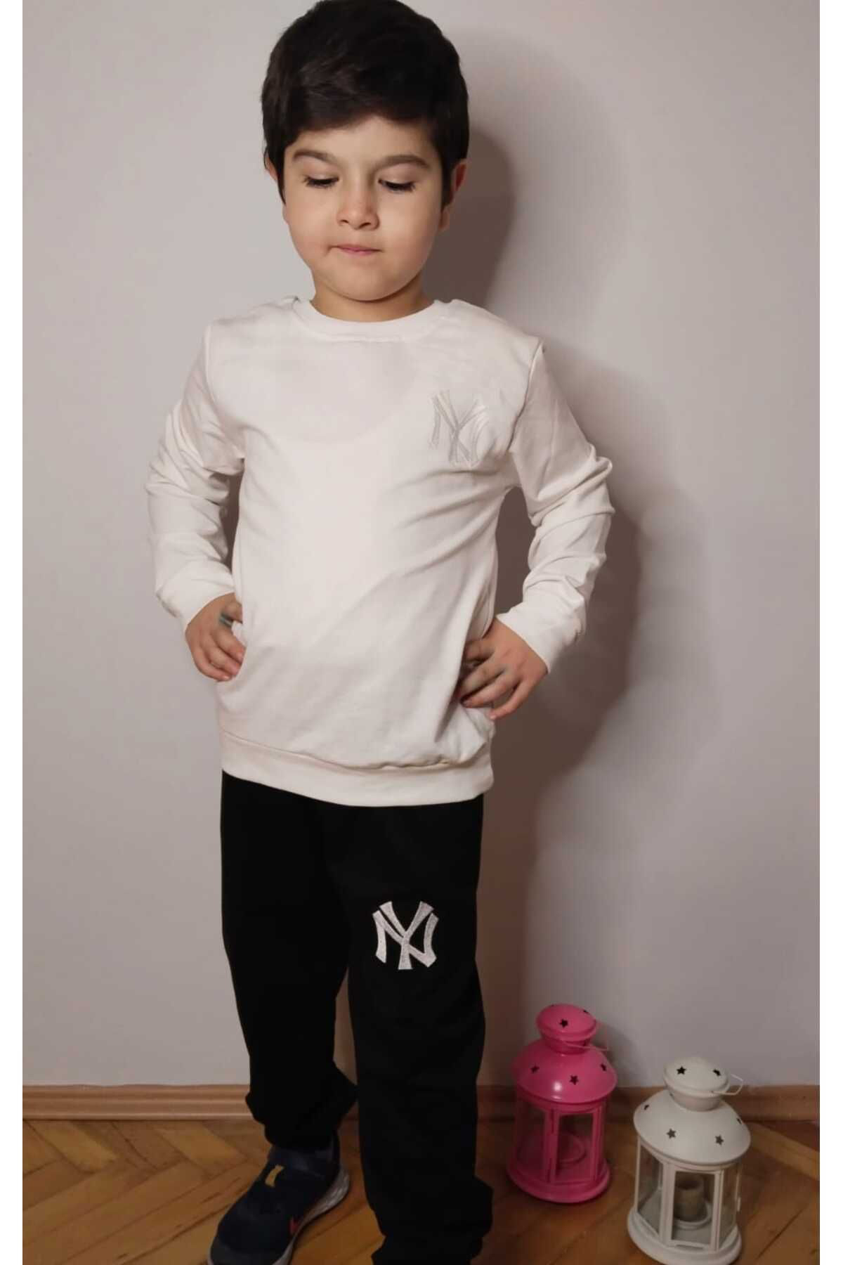 Erkek Çocuk 2'li Şık Kullanışlı Eşofman Takımı