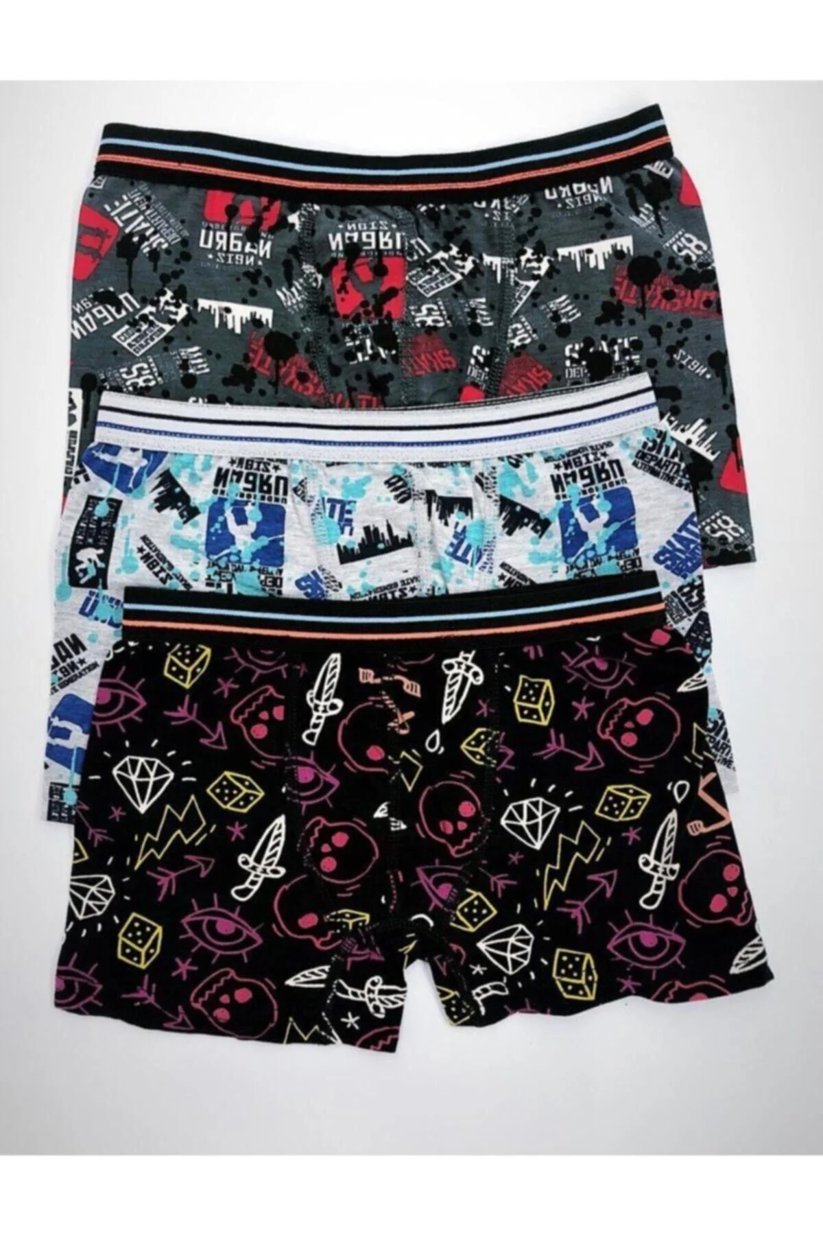 Erkek Çocuk Siyah Desenli Boxer 3 Adet Erkek Çocuk Siyah Desenli Boxer 3 Adet