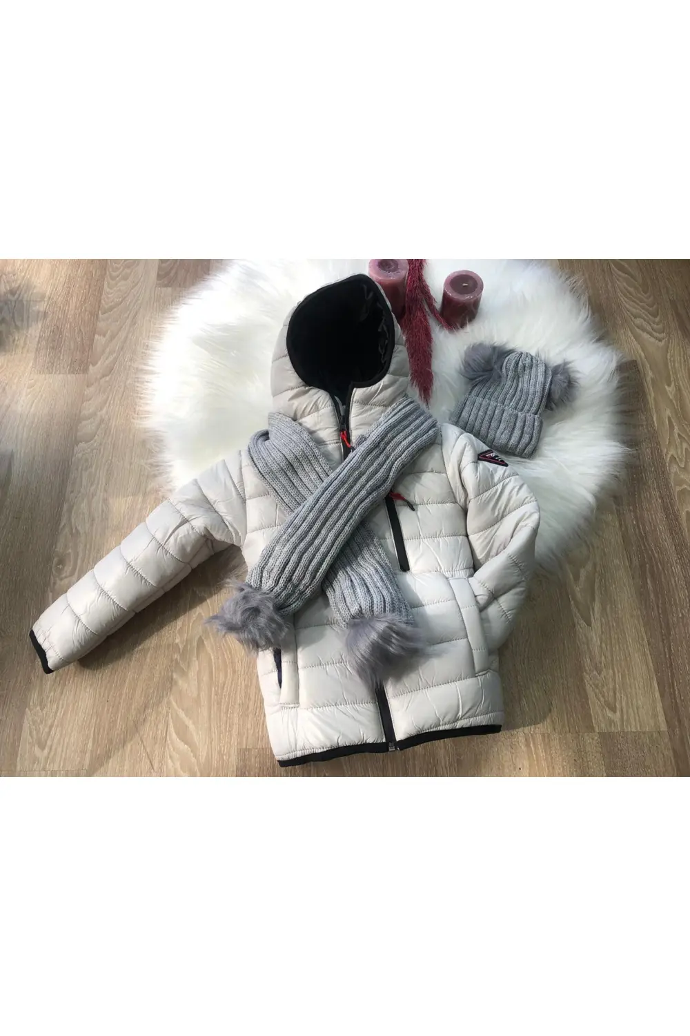 Erkek Çocuk Su Ve Rüzgar Geçirmez Bere Atkılı Mont 6/10 Yaş